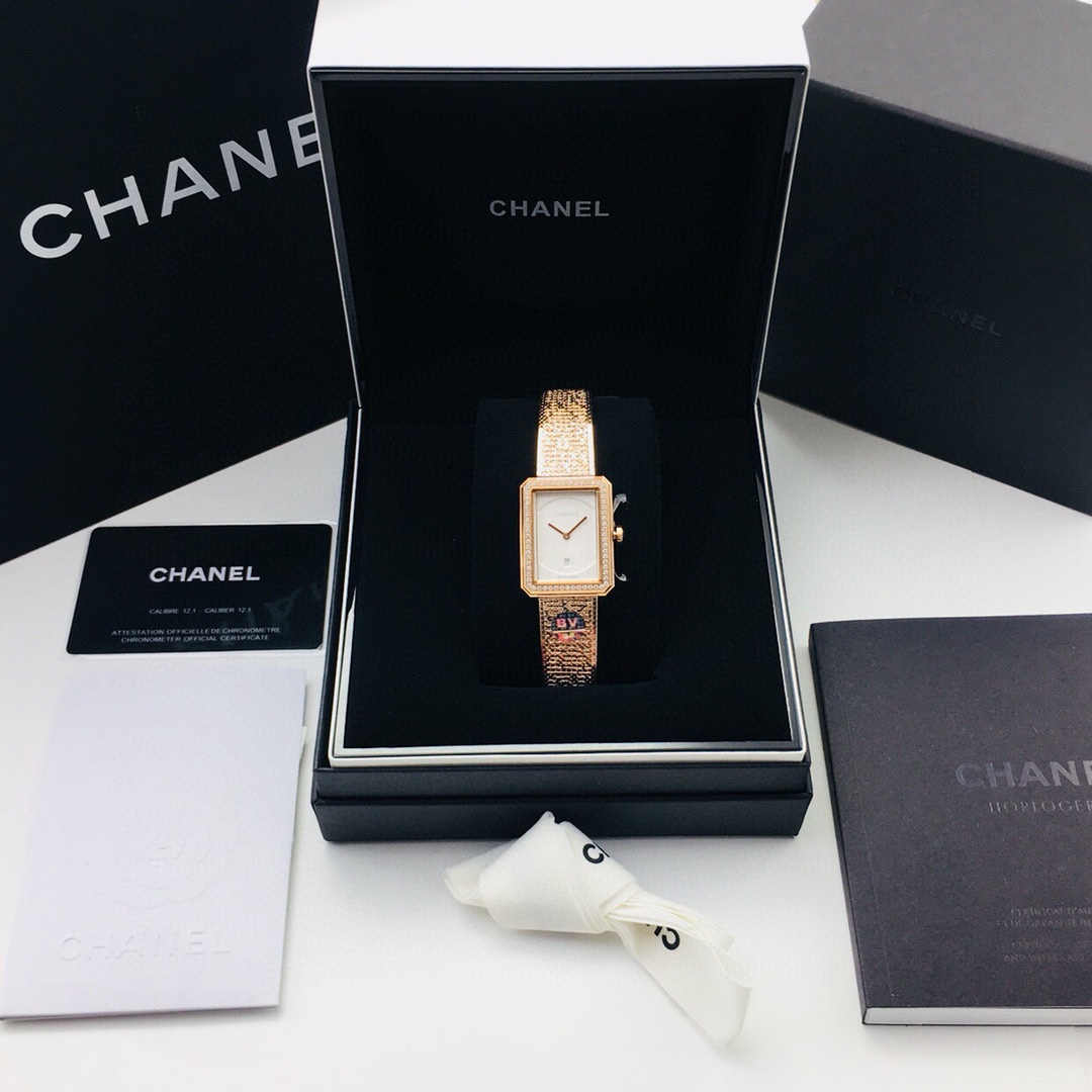 BV | 쿼츠 무브먼트 l26.7X34.6 mm l CHAN** BOY FRIEND H4884