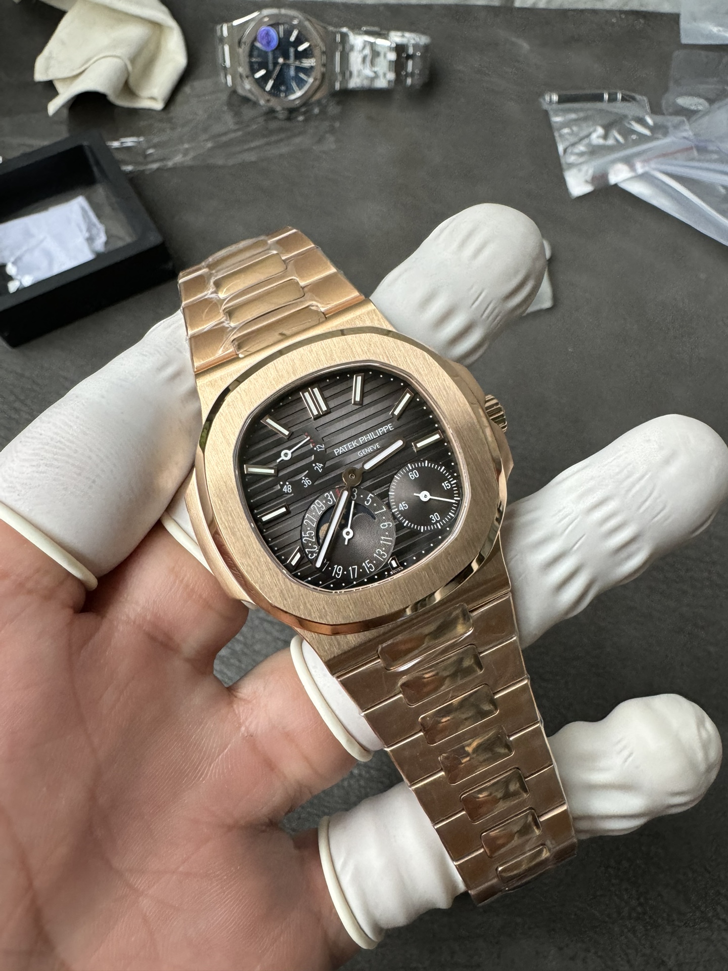 PPF l cal:240 무브먼트 l 40mm l 파텍 필립 노틸러스 5712   V3
