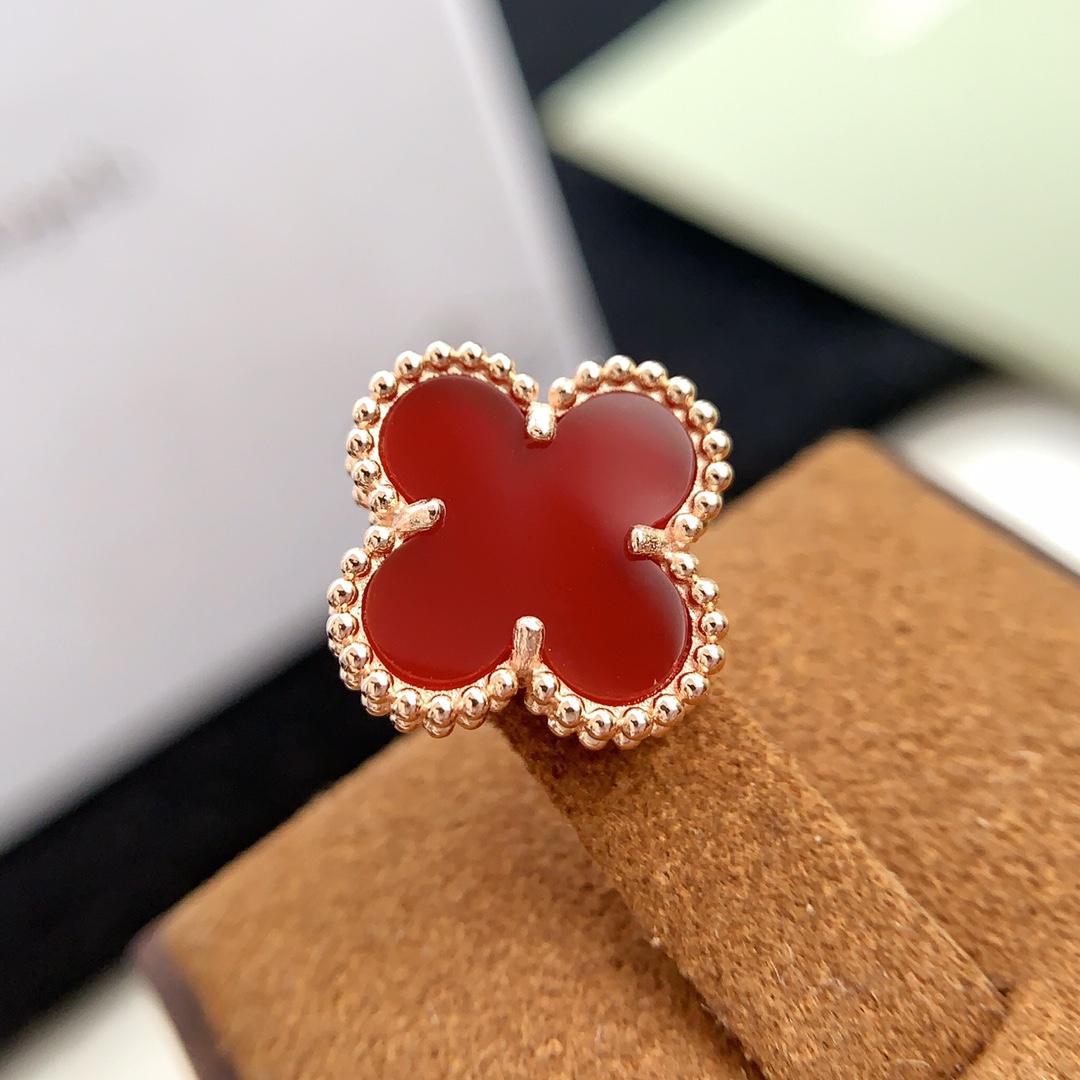 Van Cleef & Arpels -빈티지 알함브라 이어링
