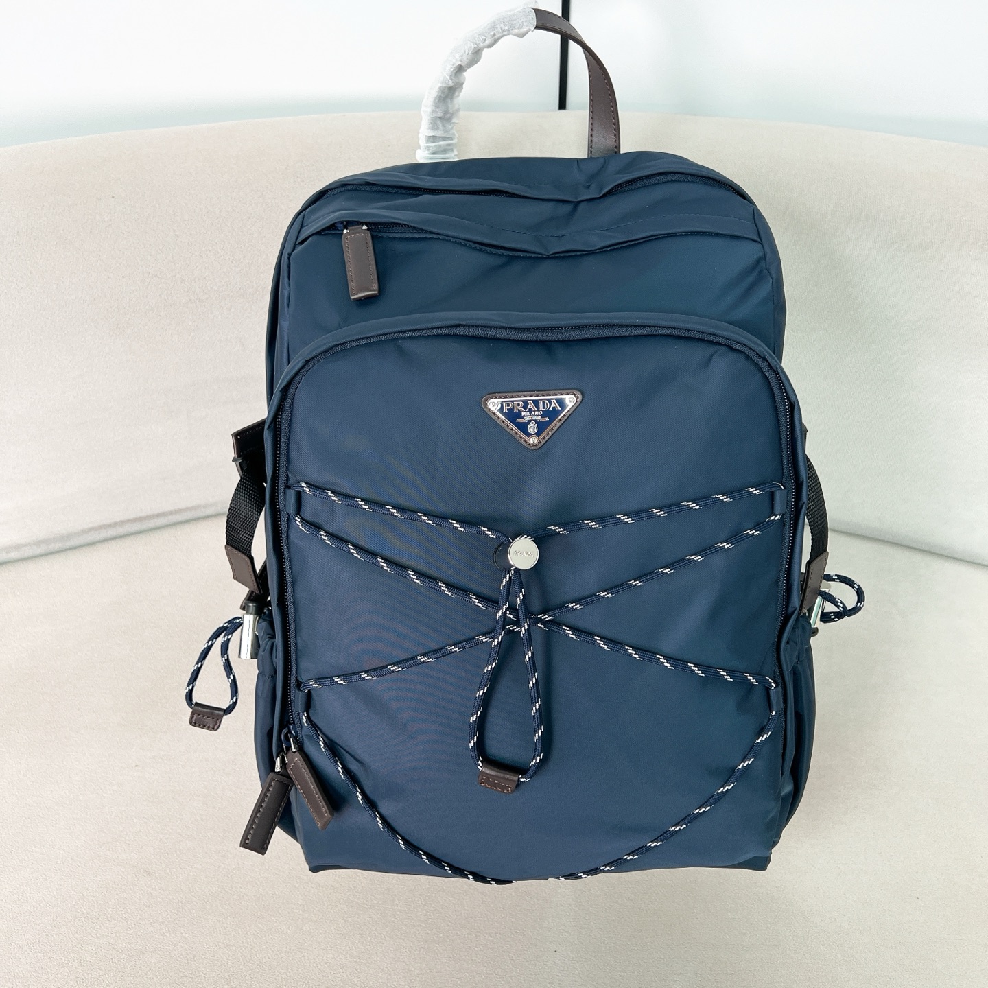 PRADA 스피드록 리나일론 및 가죽 백팩 2VZ122 29x42x14cm