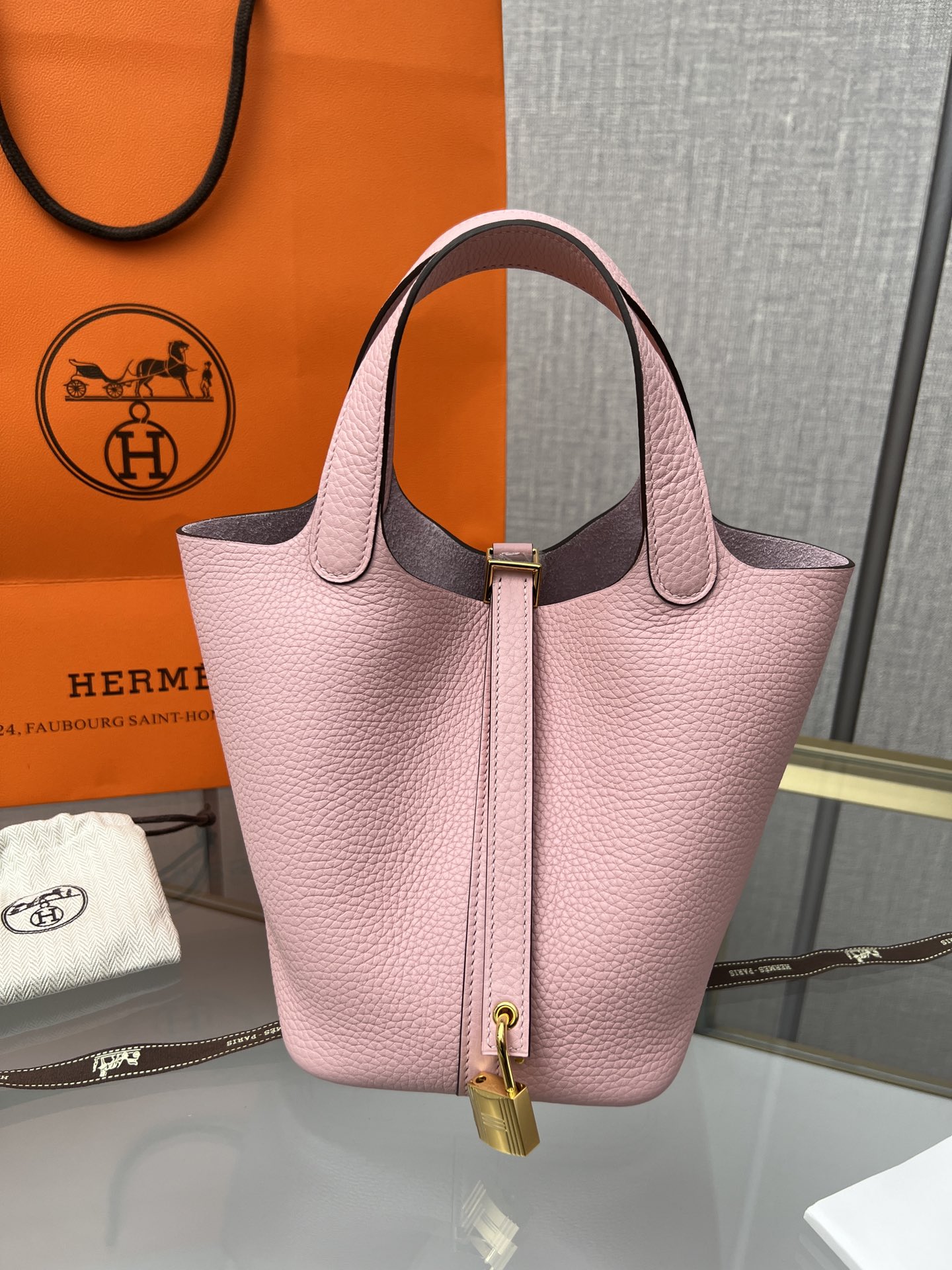 M9 Herme* Picotin Lock 18bag