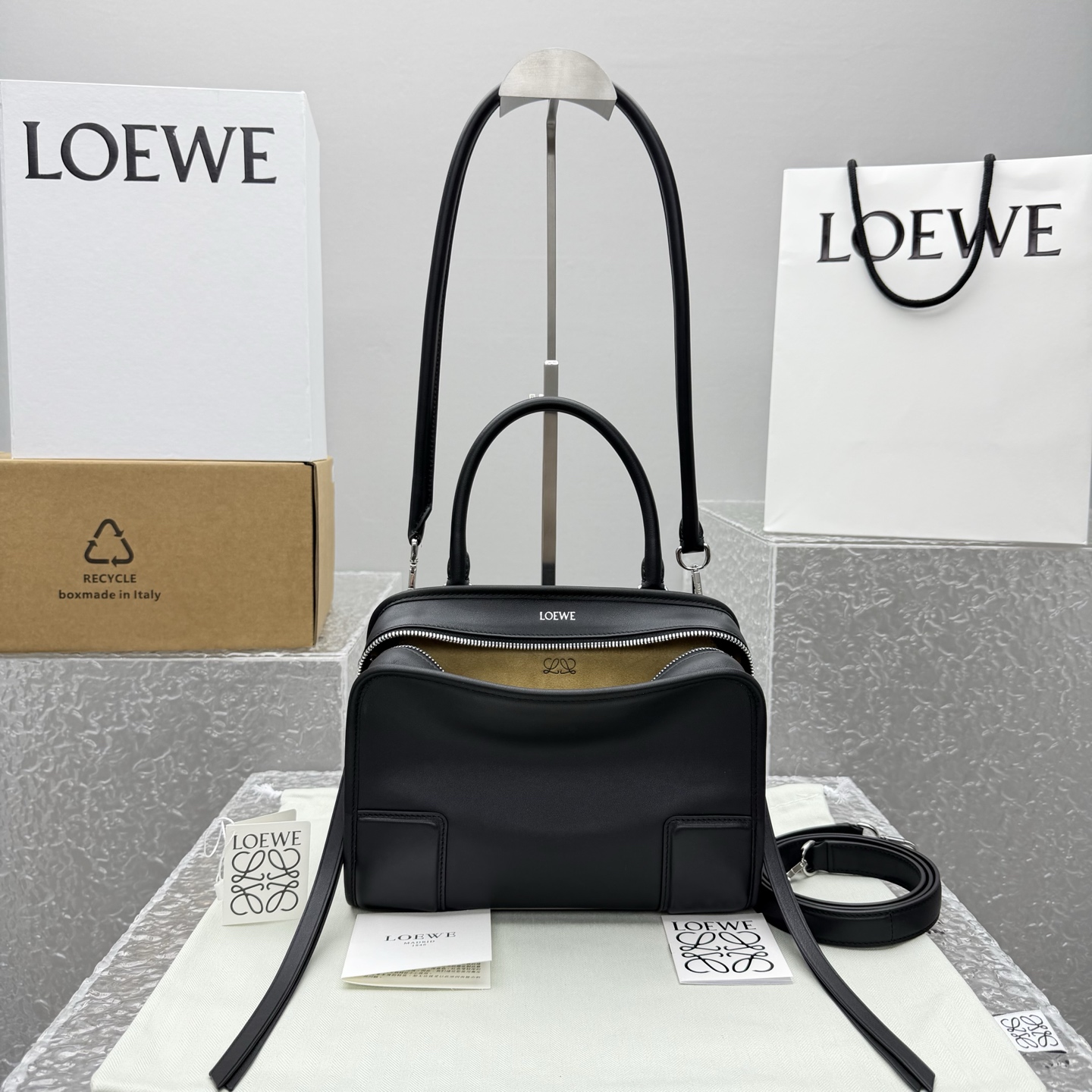 로에베  스몰 아마조나 180 백 24x  10x  20cm