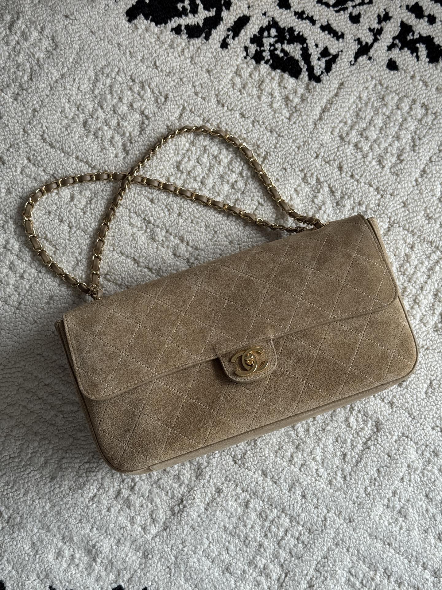 ƆC 26S CF Maxi Flap Bag 33cm