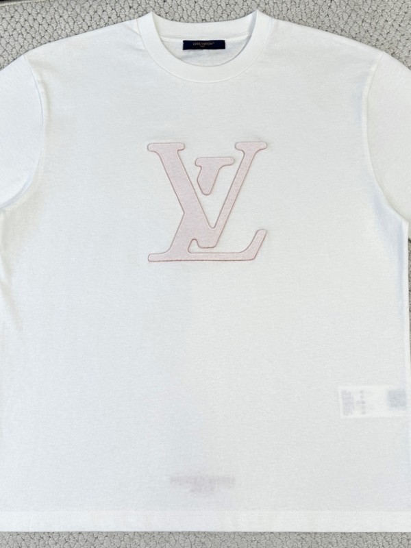 1AKOSC Laser Cut Signature T-Shirt