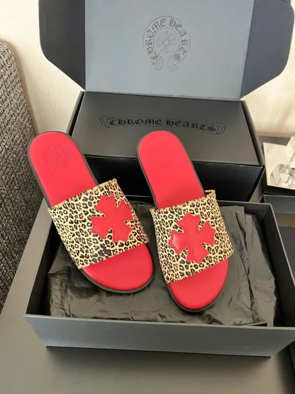 Chrome Hearts